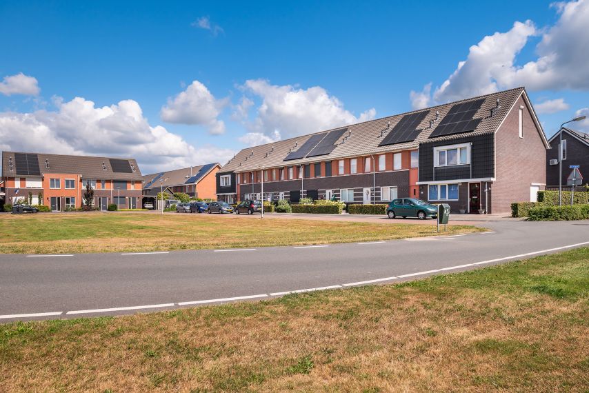 Zoals u weet, lopen de koper van een woning en de hypotheekverstrekker minder risico met de Nationale Hypotheek Garantie. Lees de nieuwe voorwaarden in 2023.